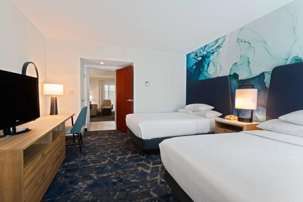 Embassy Suites by Hilton Tampa USF Near Busch Gardens