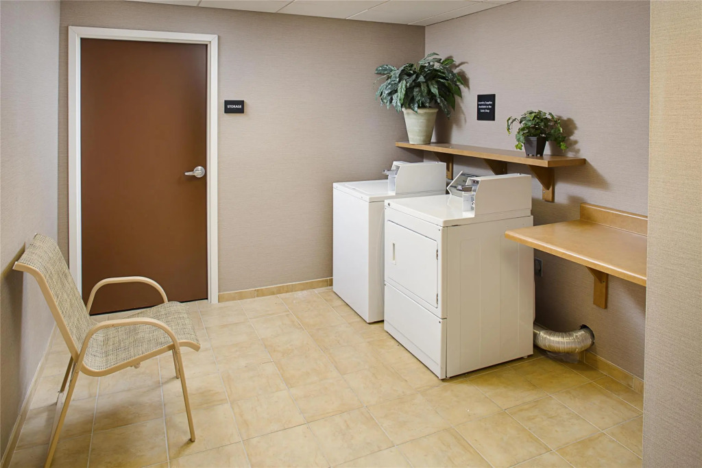 Hampton Inn & Suites Lancaster