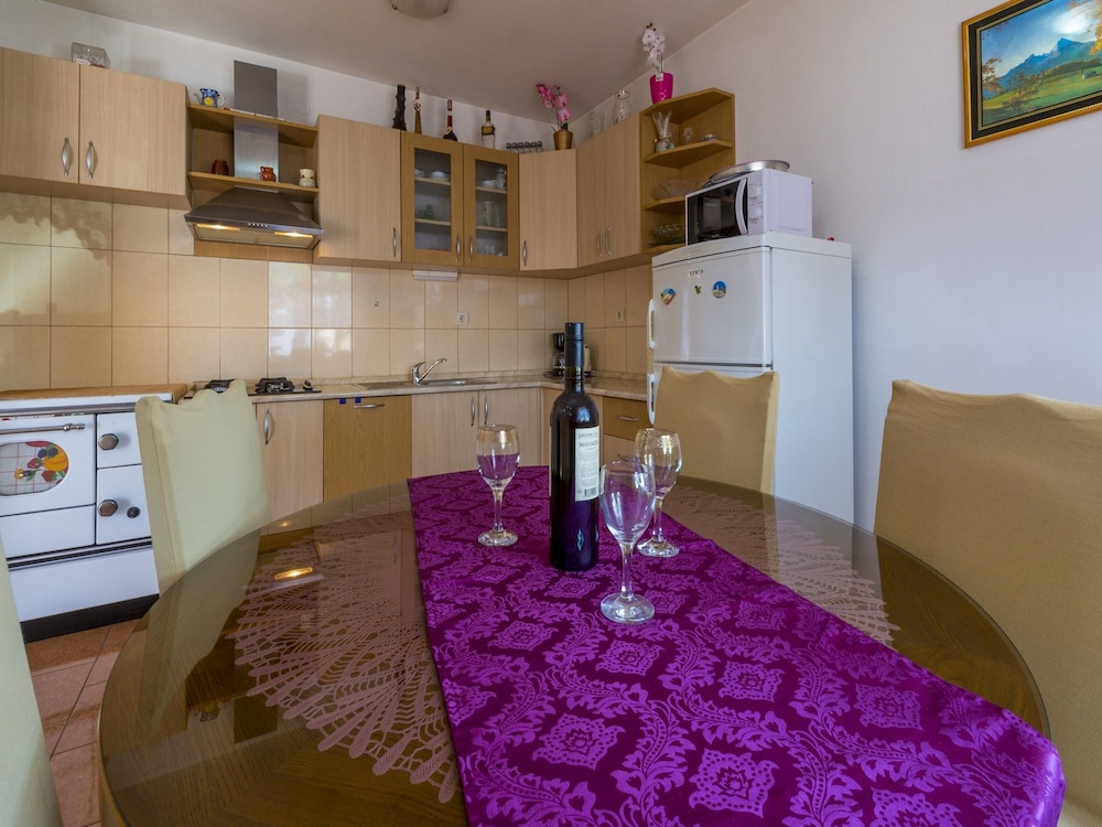 Apartments Lilin