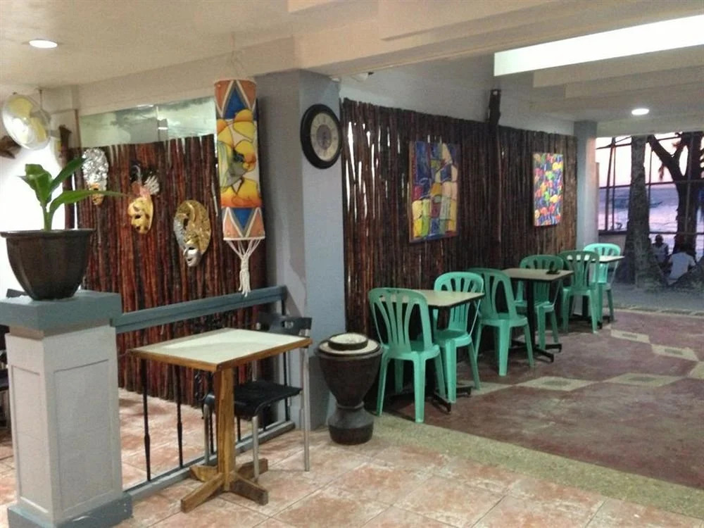 Queen's Beach Resort