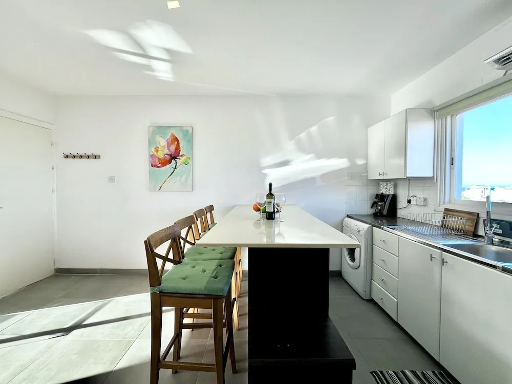 108 KAP - Stay Capari Light Apartment