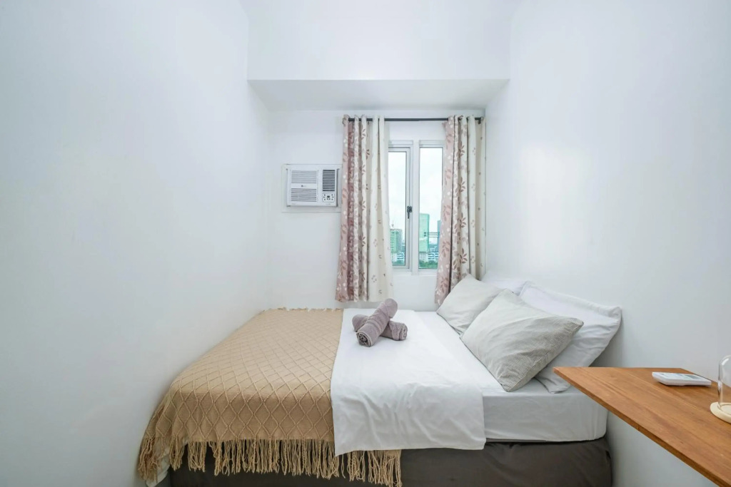 2-Bedroom QC SM North EDSA Condo Pool
