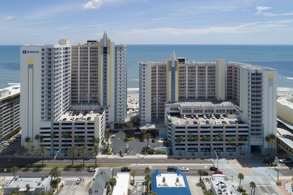 Wyndham Ocean Walk Daytona Beach 2226-1 Two BR Direct Oceanfront