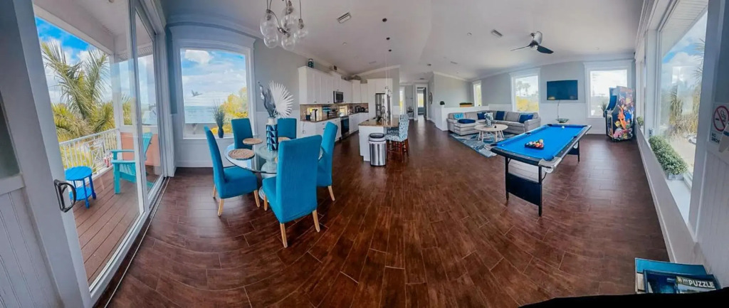 LUXURY VACATION HOME! ADD A GOLF CART