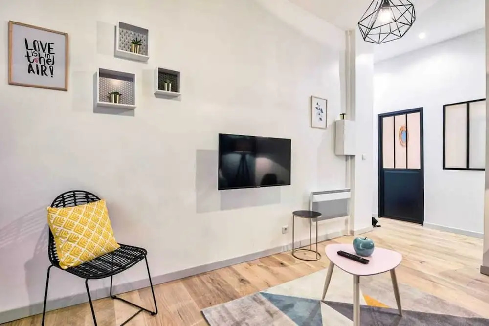 Beautiful design apartment next to MONTMARTRE