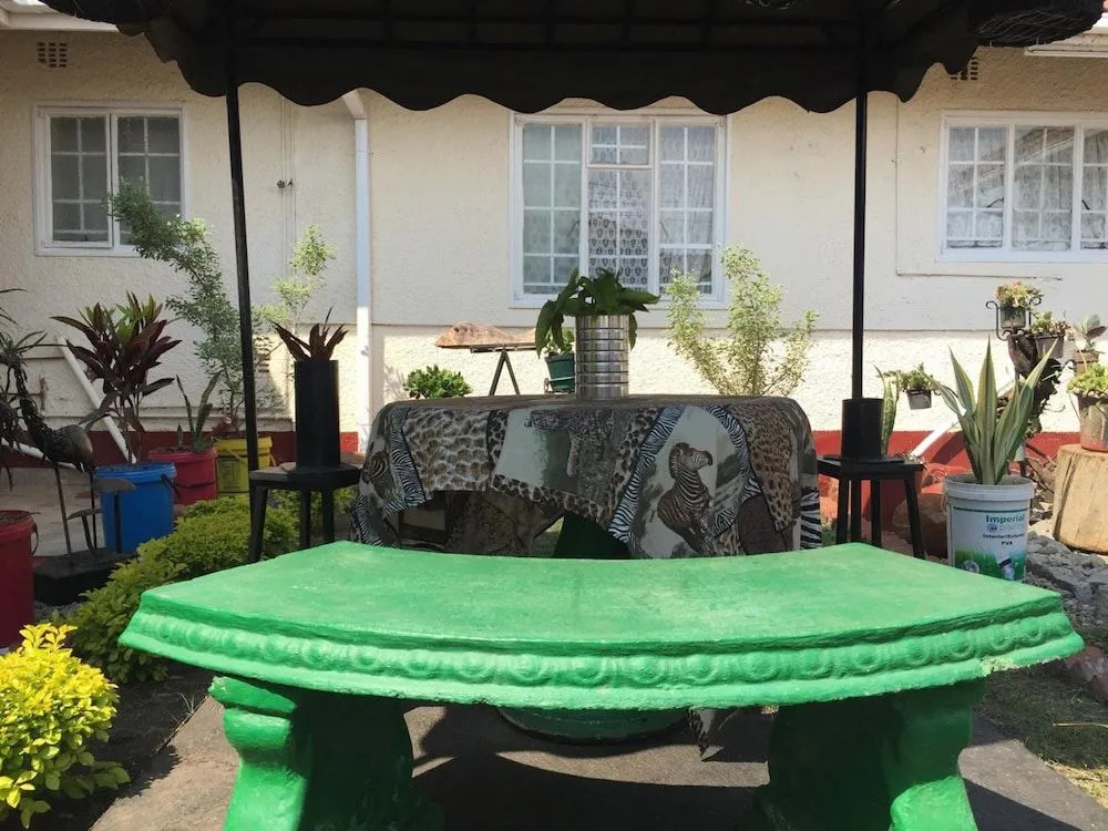 Mpofu Guest House