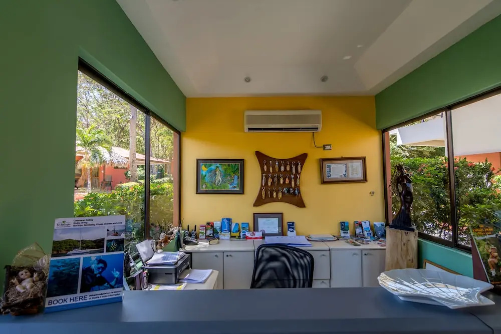 Villas Playa Hermosa Beach Hotel