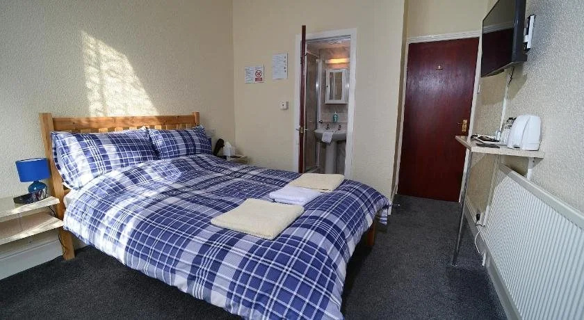 Lynmoore Guest House