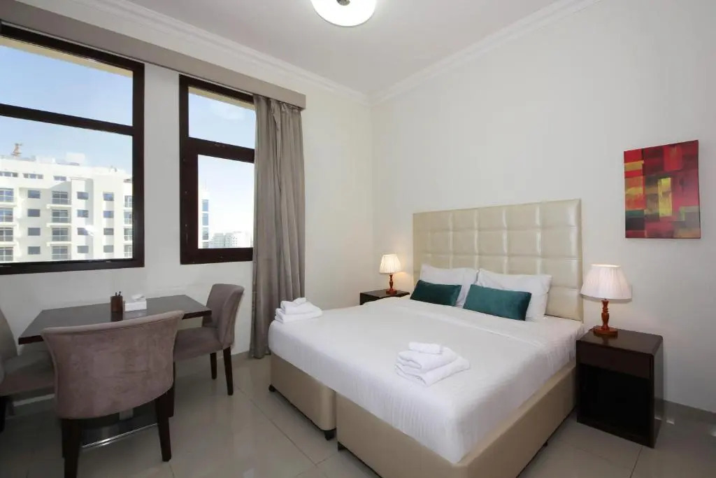Signature Holiday Homes - Luxury Studio Apartment Al Barsha South Dubai