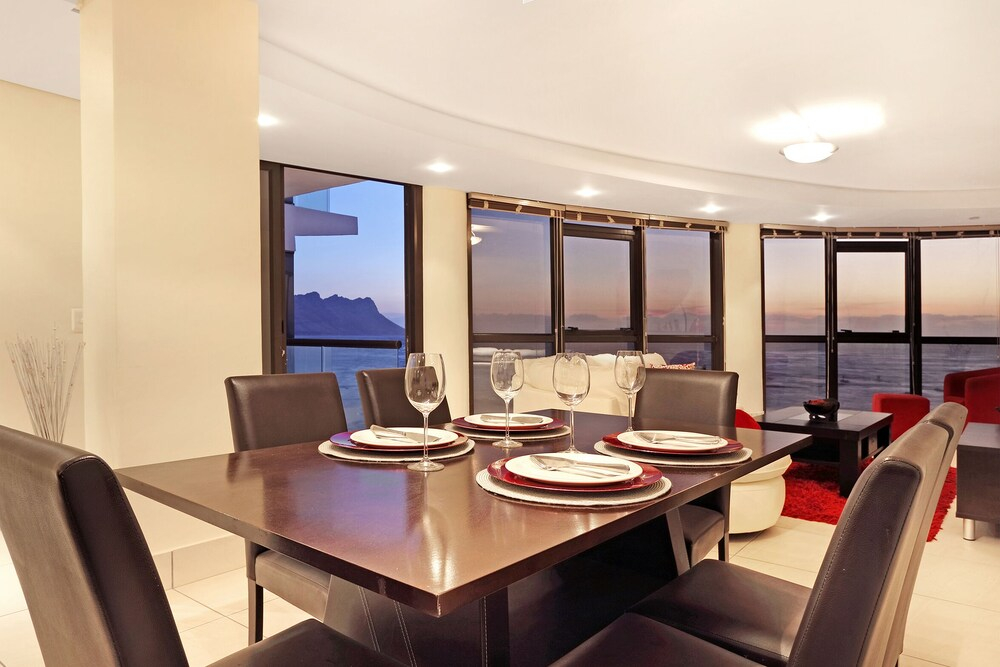 1102 Ocean View