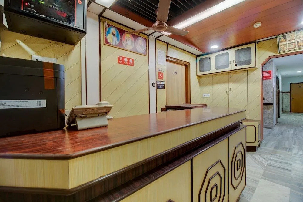 Silverkey Executive Stays 48199 Palkhi Chembur