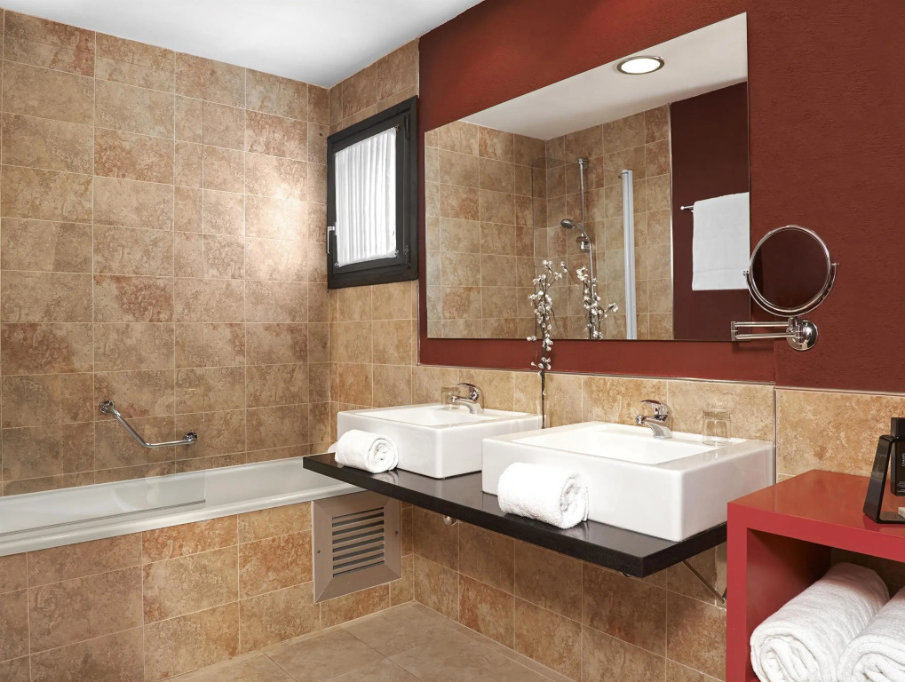 Eurostars Royal Tanau