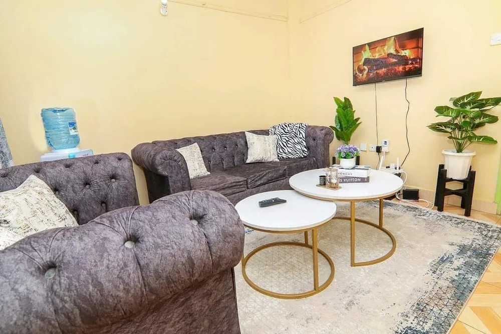 Lux Suites Nairobi House Naivasha