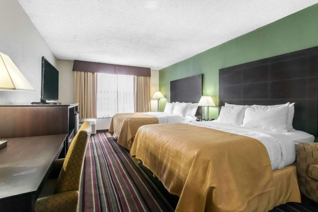 Quality Inn & Suites Horse Cave - Cave City