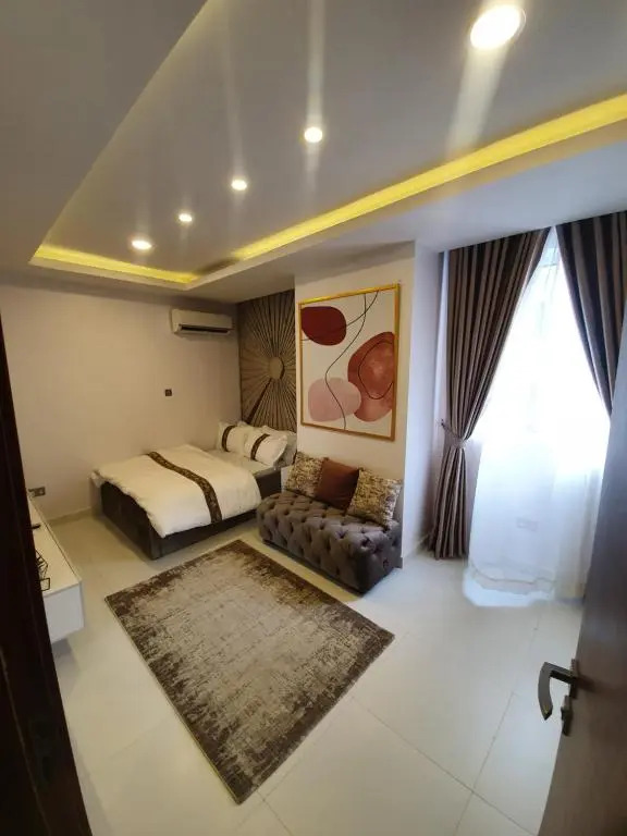Luxury and furnished 3 bedroom apartment in Ikoyi