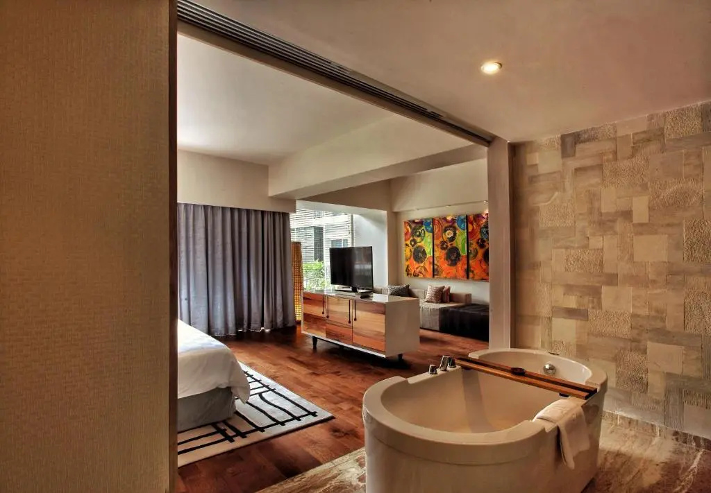 TS SUITES Seminyak Bali