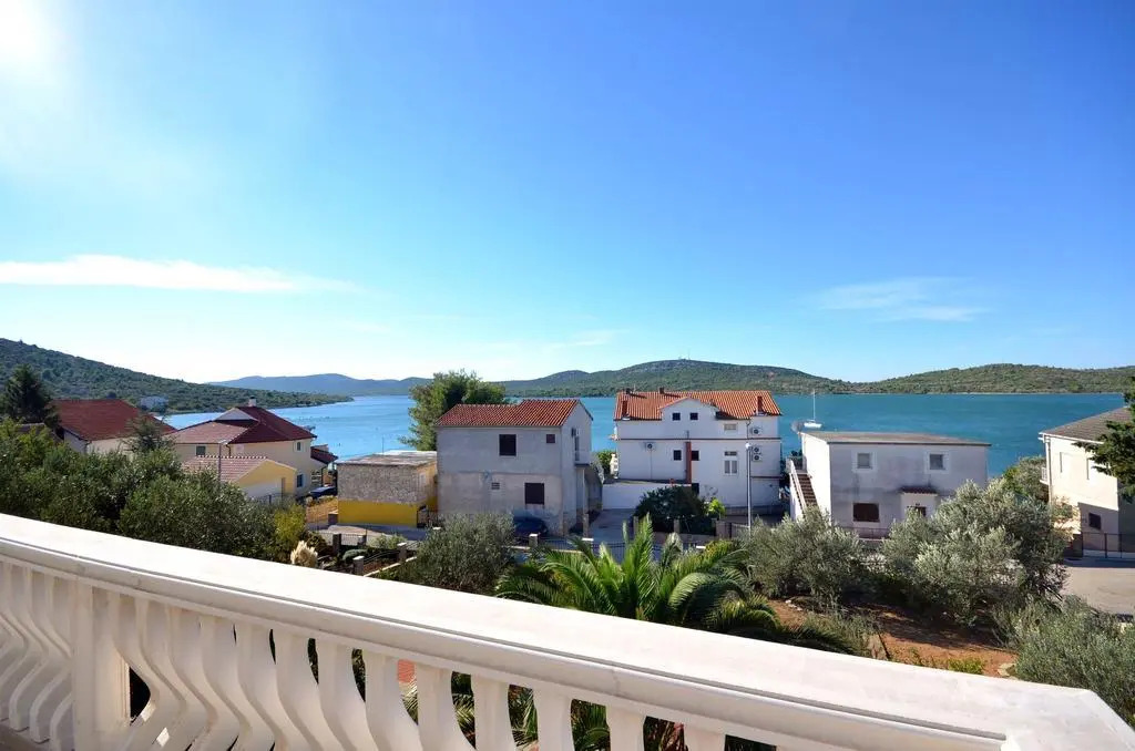 Apartments Rosanda