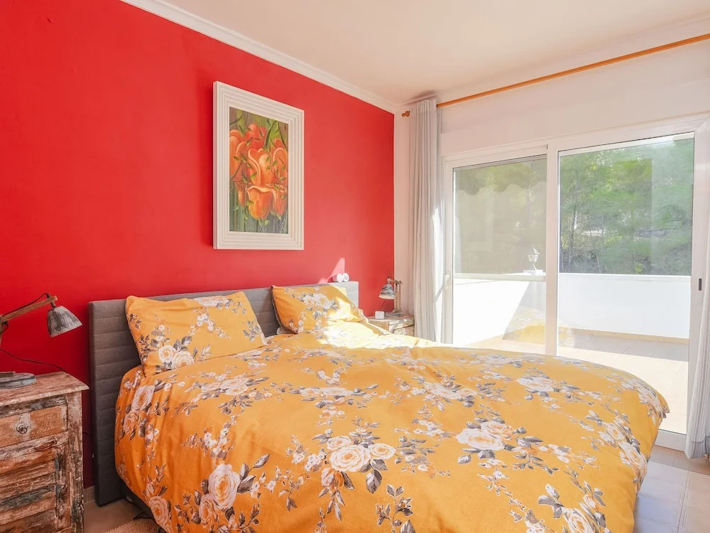 Beautiful Holiday Home With Private Swimming Pool Near the sea in Benissa