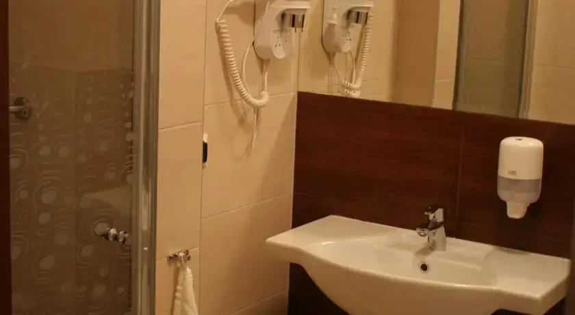 Hotel Trojka