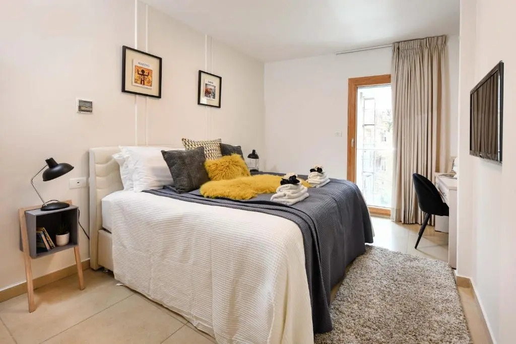 Sweet Inn-King David Res