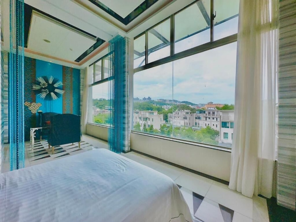 湖山風景旅館 Sun-View Motel