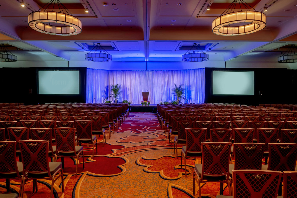 St. Louis Union Station Hotel, Curio Collection by Hilton