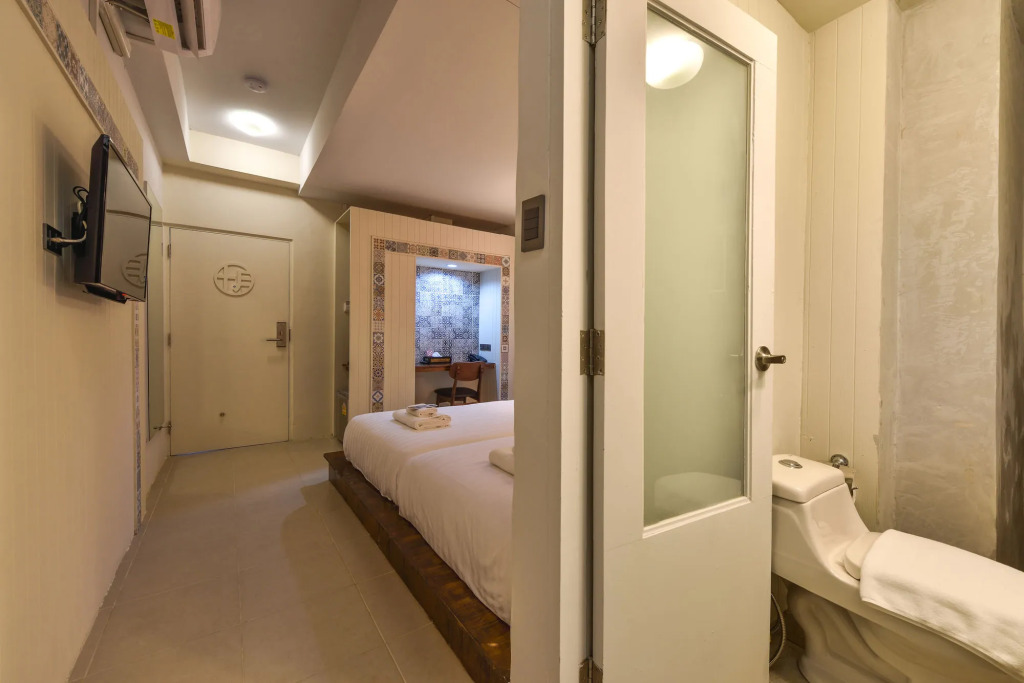 Montree Phuket Hotel