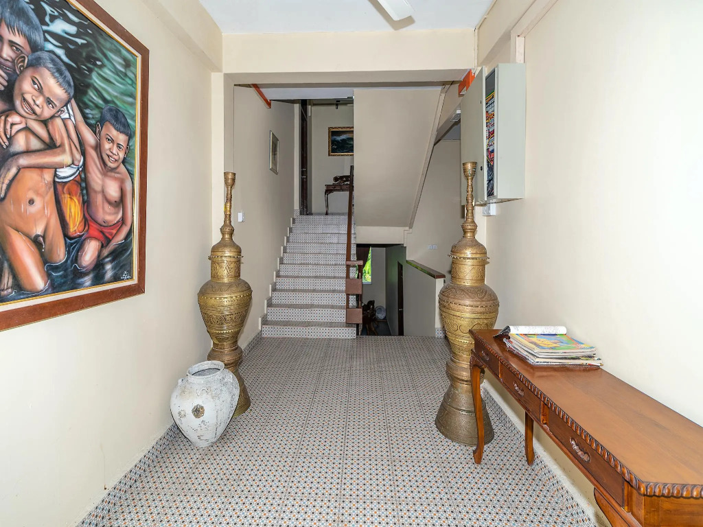 OYO 89932 DD Homestay