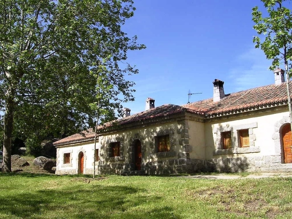 Núcleo de Turismo Rural Valle de Iruelas