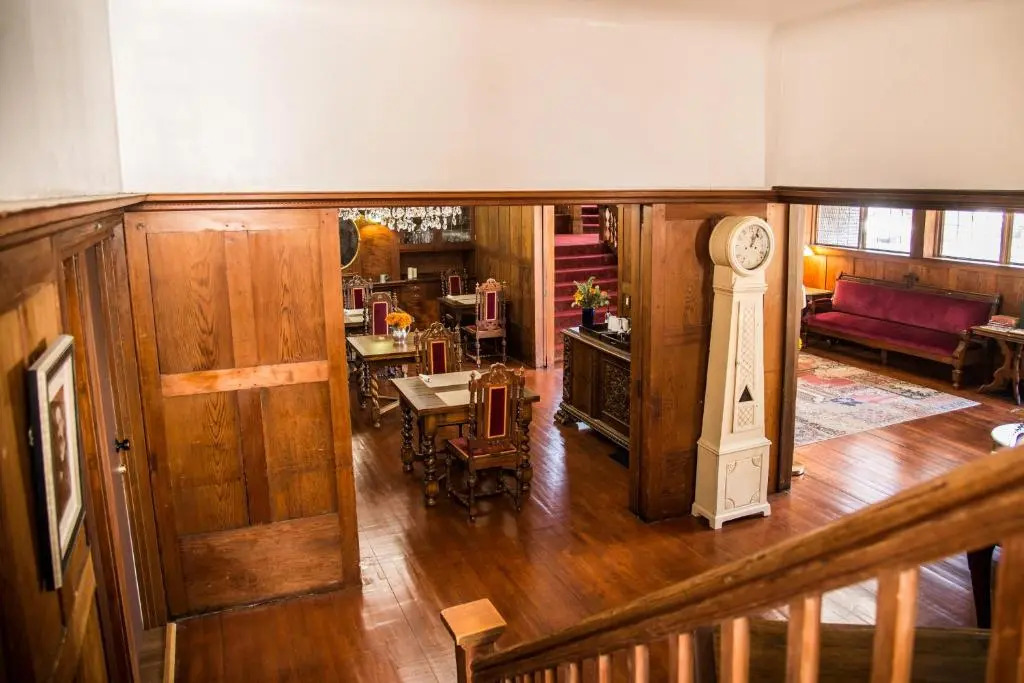 Cedar Gables Inn