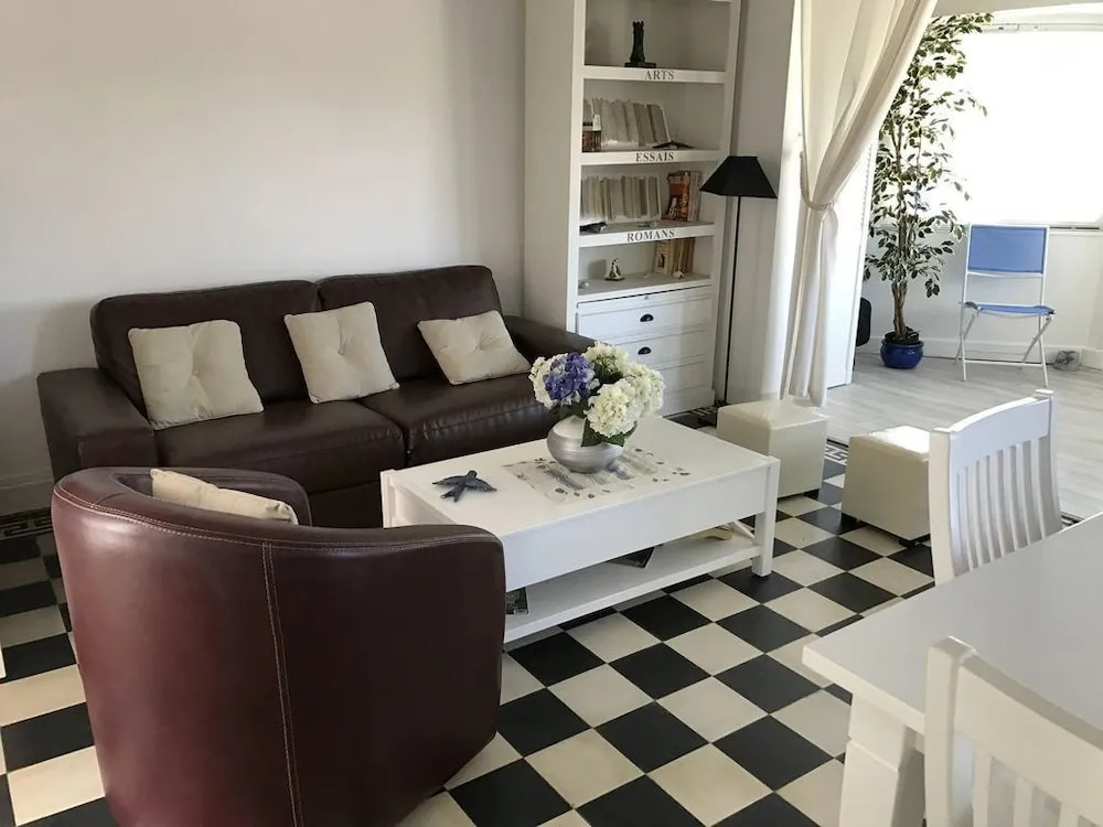 Magnifique Maison de Cachet de 1930