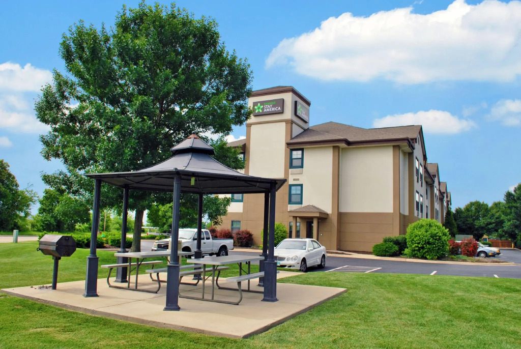 Extended Stay America Select Suites - St Louis - O Fallon, IL