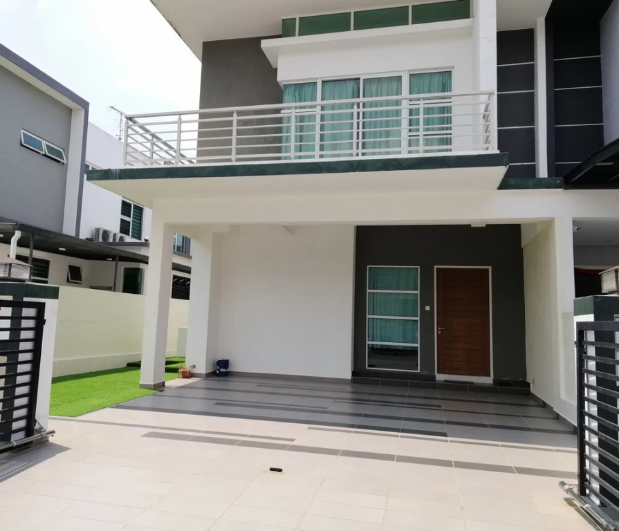 LE Homestay AUSTIN HEIGHTS
