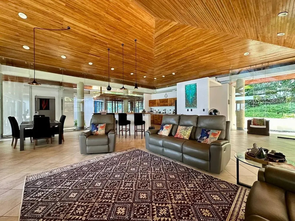 Luxurious Rainforest Retreat in Drake Bay, Osa, Costa Rica