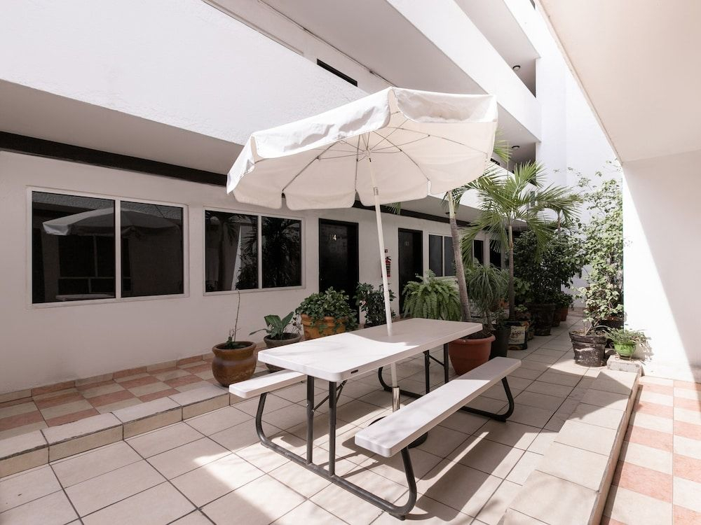 Hotel Zona Dorada