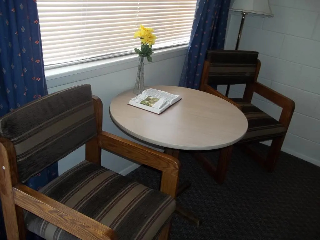 Royal Host Motel
