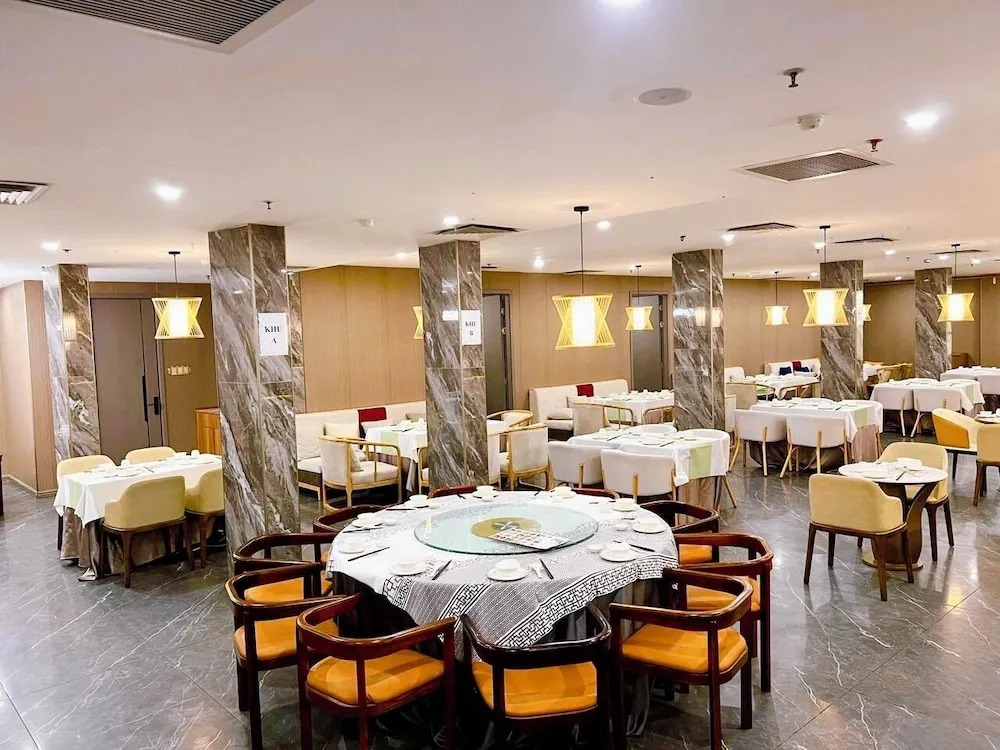 Wah Fu Hotel