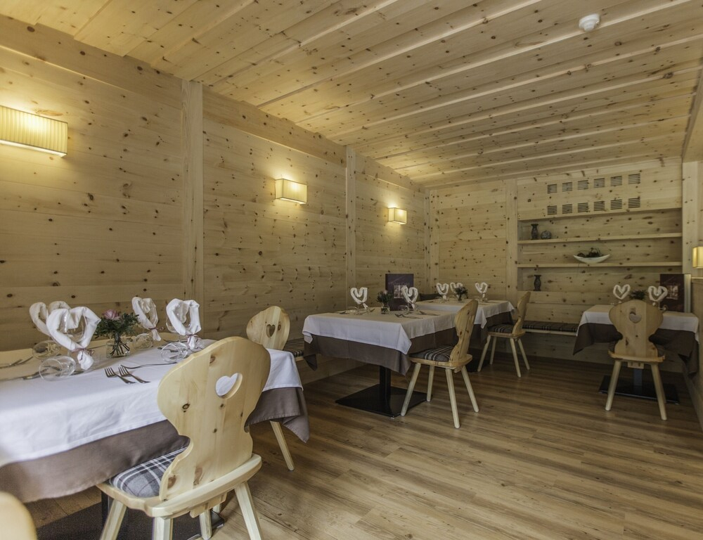 Hotel Adler