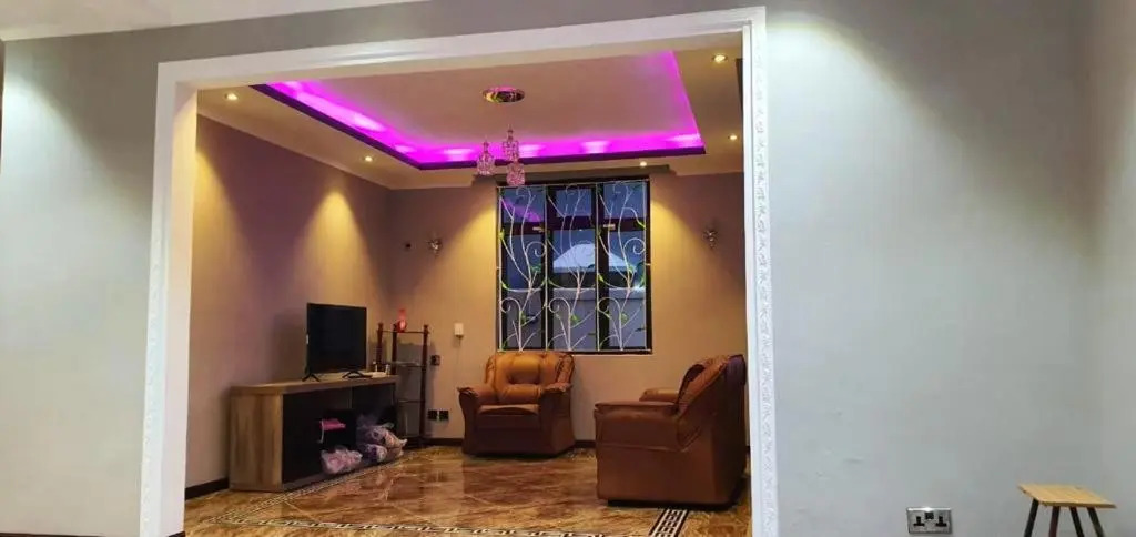 4 bedrooms villa with private pool enclosed garden and wifi at Pointe aux Piments 1 km away from the beach