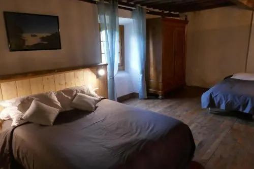 Les Terres Nères