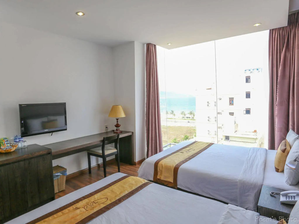 Gold Hotel II