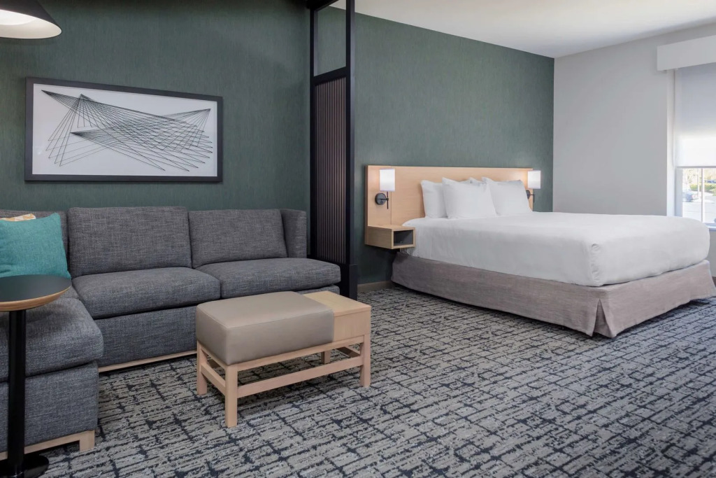 Hyatt Place Charlotte/University Research Park