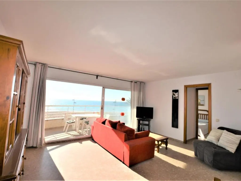 Villa Service - Lindamar 1º 1ª
