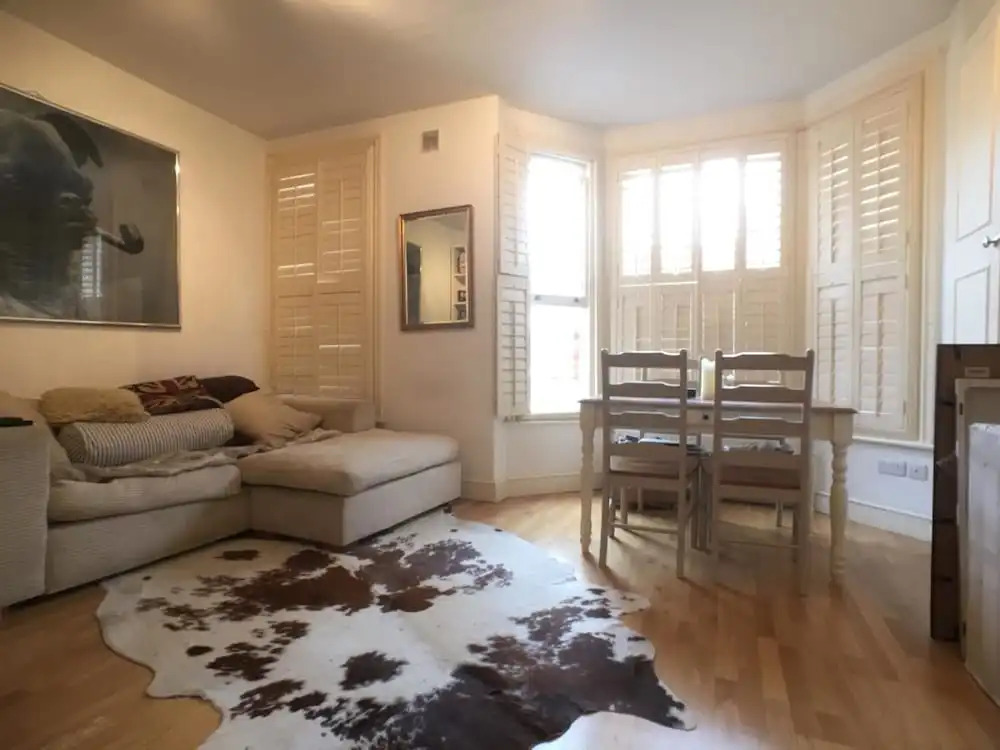 Stylish Brixton 1 Bedroom Flat With Terrace