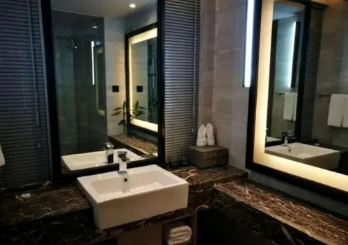 Shu Jing Holiday Hotel