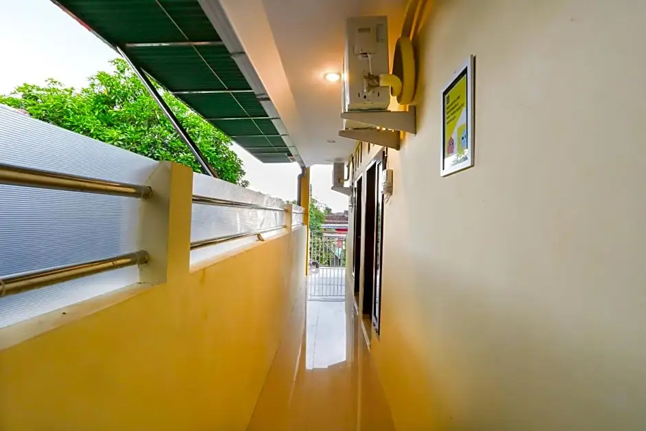 OYO Life 3064 Mahameru Kost Putra