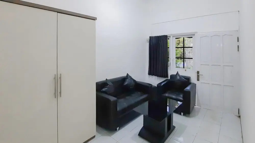 RedDoorz near Universitas Palangkaraya 3