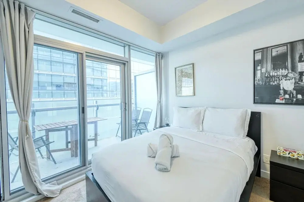 York Street Suites Toronto