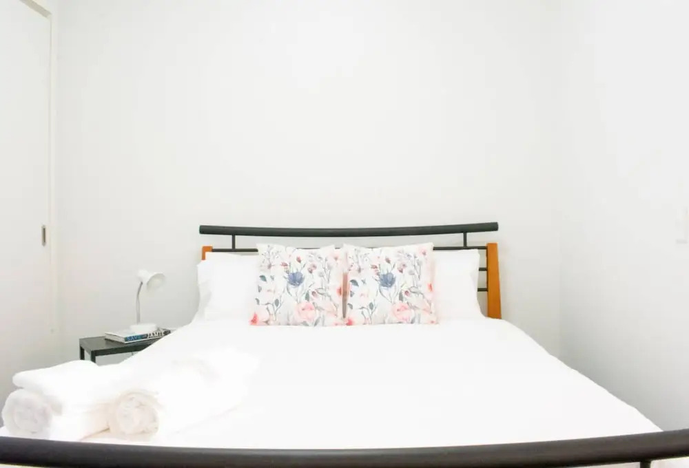 Gorgeous 2 Bedroom Apartment Close to Spark Arena