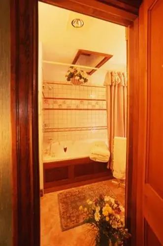 Mont Rest Inn